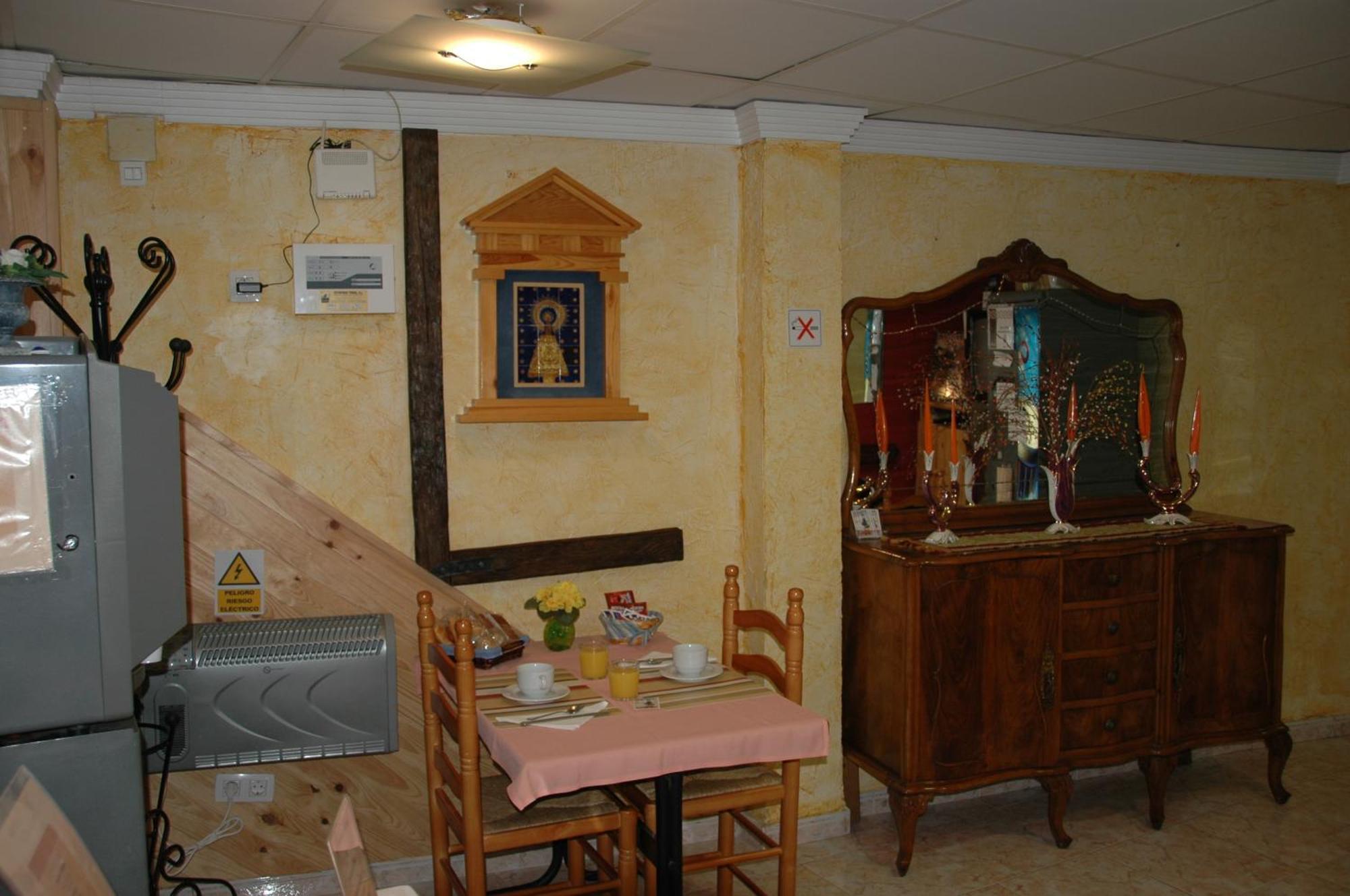Hostal El Cartero Teruel Exterior photo