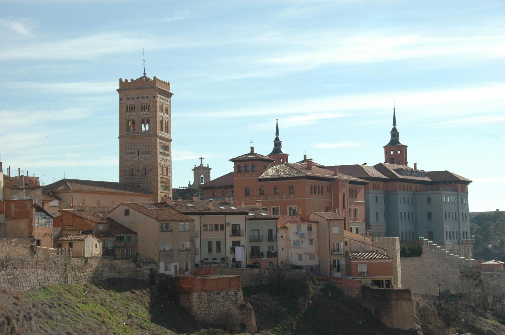Hostal El Cartero Teruel Exterior photo